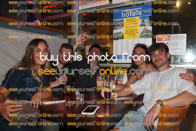 IMG_2072_J.jpg