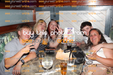 IMG_3165_J.jpg