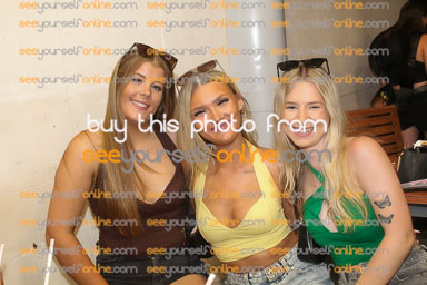 IMG_3183_J.jpg