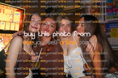 IMG_8809_J.jpg
