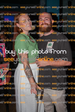 IMG_0021_S1_v1.jpg