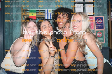 IMG_9867_J.jpg