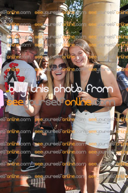 IMG_0008_S1_v1.jpg