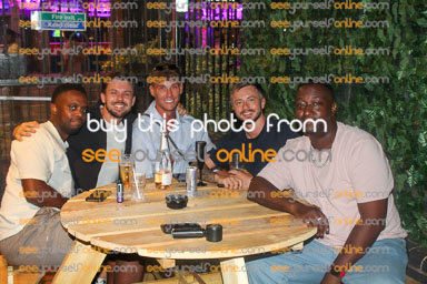 IMG_0023_S1_v1.jpg