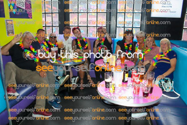 IMG_0033_S1_v1.jpg