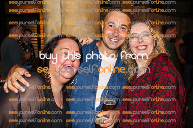 IMG_0036-2_S1_v1.jpg