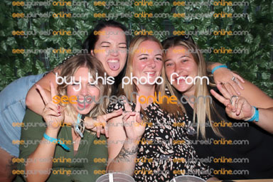 IMG_3556_J.jpg