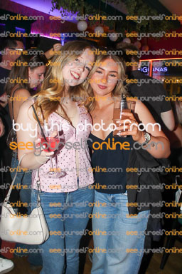 IMG_0021_S1_v1.jpg