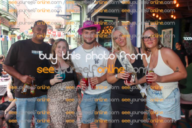 IMG_0045_S1_v1.jpg