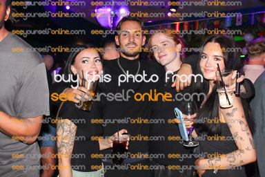 IMG_0067_S1_v1.jpg