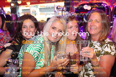 IMG_3988_J.jpg
