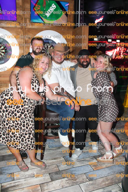 IMG_0010-2_S1.jpg