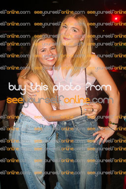 IMG_0025-2_S1.jpg