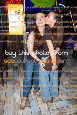 IMG_0054_S1_v1.jpg