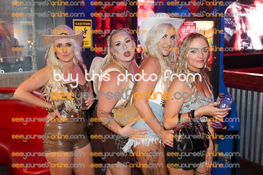 IMG_1682_J.jpg