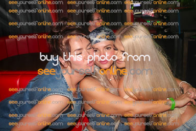 IMG_4132_J.jpg