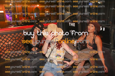 IMG_4388_J.jpg