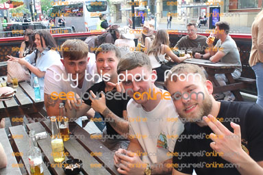 IMG_7945_J.jpg