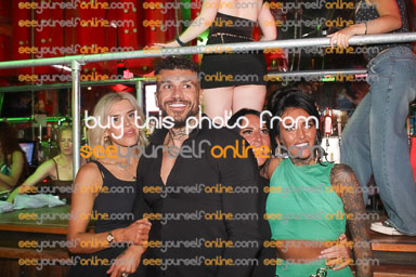 IMG_9906_J.jpg