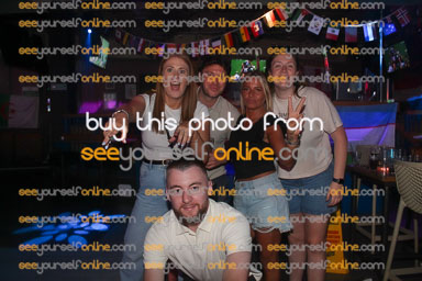 IMG_2049_J.jpg